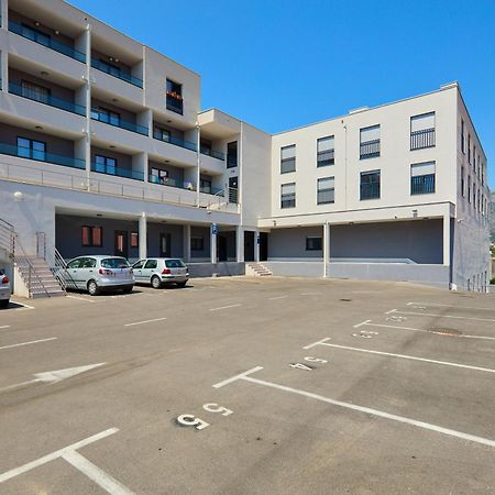 Dominium City Suites دوبروفينك المظهر الخارجي الصورة